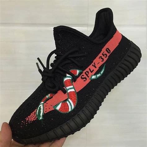 yeezy gucci snake buy